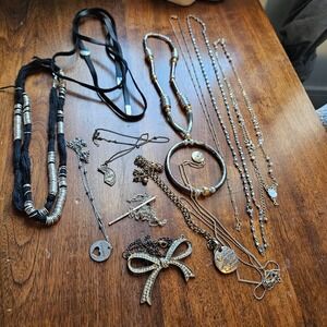 Vtg Now JUNK Jewelry Lot Young Adult‎ Teens Women Wear Or For Projects Crafts